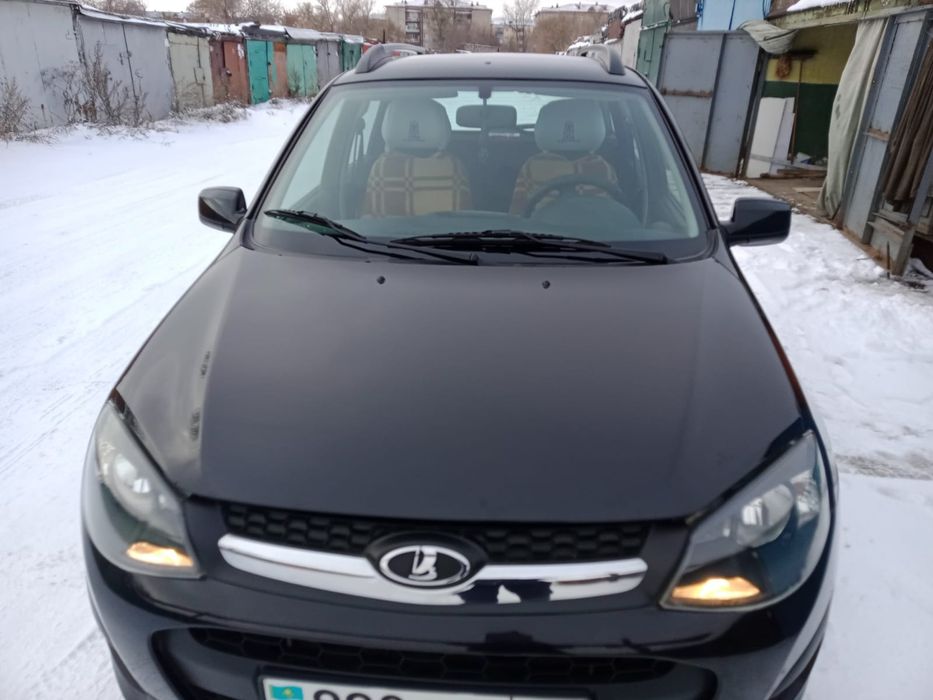 Lada kaluna машина