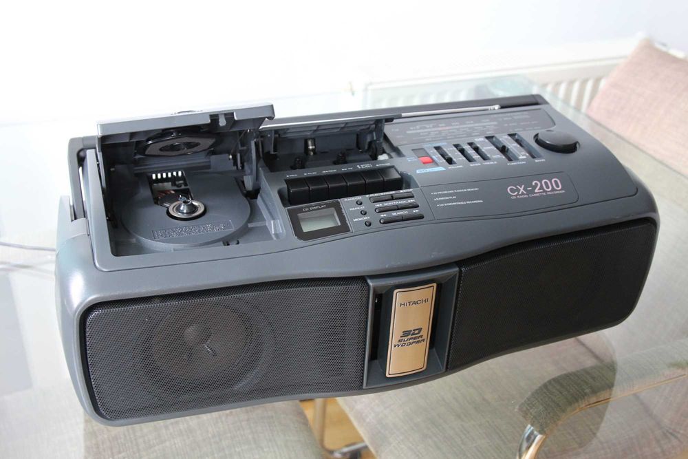 Boombox Hitachi CX-200 CD radio cassette recorder complet revizuit
