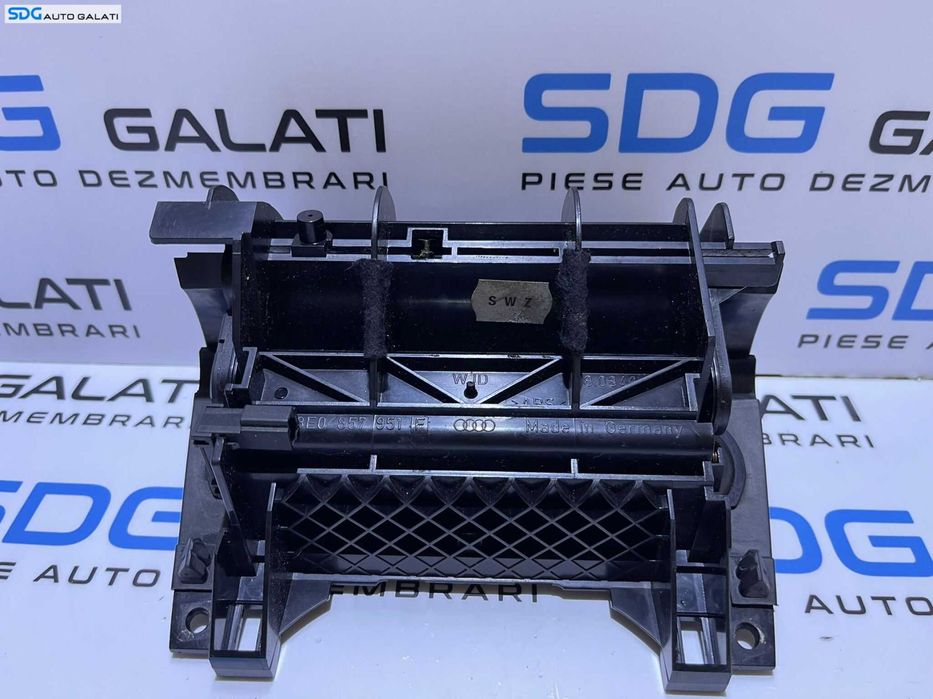Scrumiera Bord Consola Centrala Audi A4 B7 2005 - 2008 Cod 8E0857951F