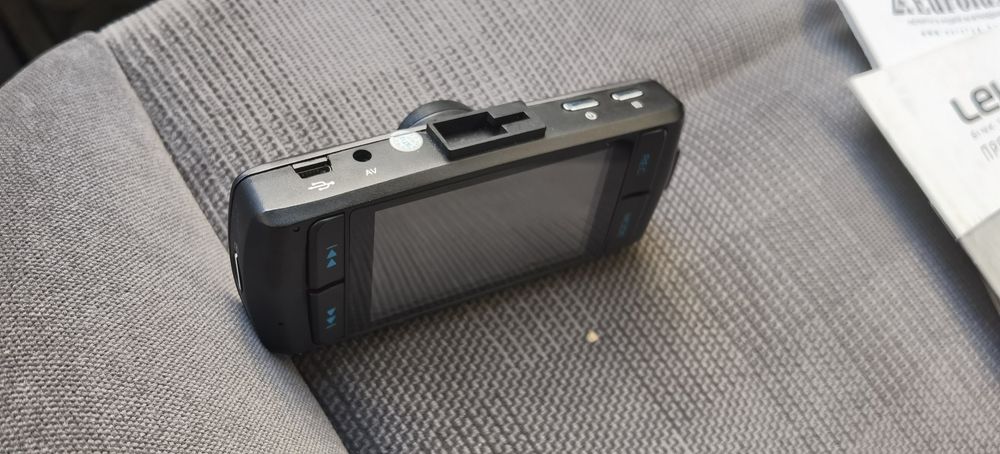 Продавам отличен видеорегистратор