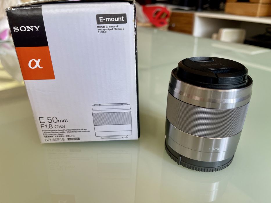Sony E 50mm F1.8 OSS SEL50F18 – obiectiv portret APS-C E-mount