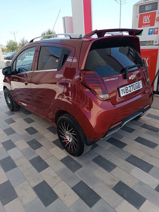 Spark 2019 avtomat karobka