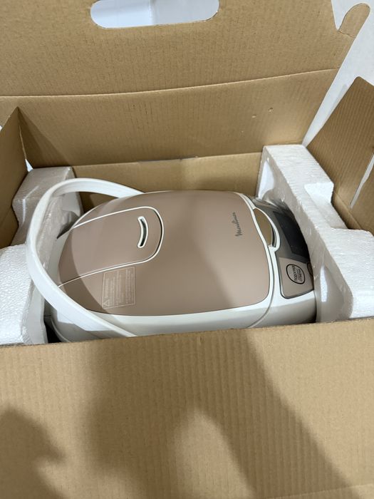 Продам мультиварка от moulinex