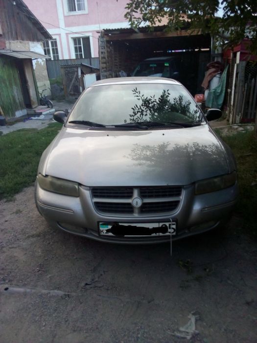 Chrysler Stratus