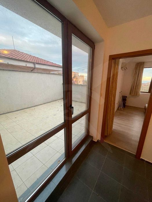 Тристаен - Слънче вбряг