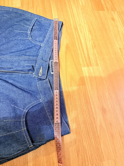 Pantaloni scurti Brams Paris