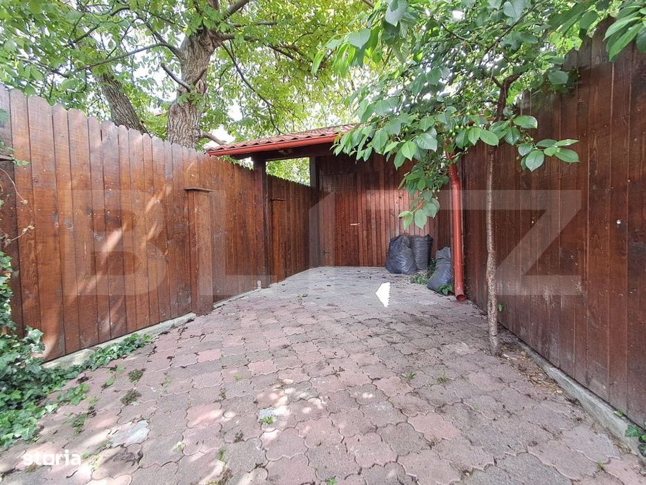 Casa / Birou / Cabinet Medical – Zona Centrala, Singur in Curte, Ren
