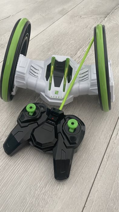 Dual Roller Crazy Car White