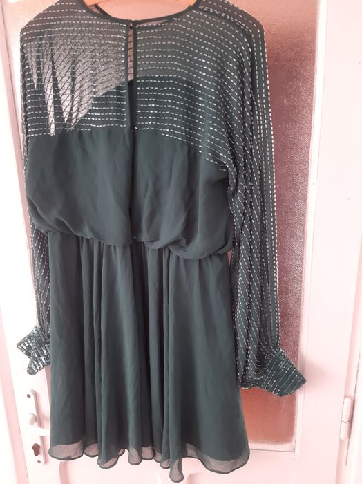 Vând rochie Asos nr 44 cu pietre