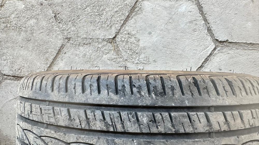 Продам идеальные Шины