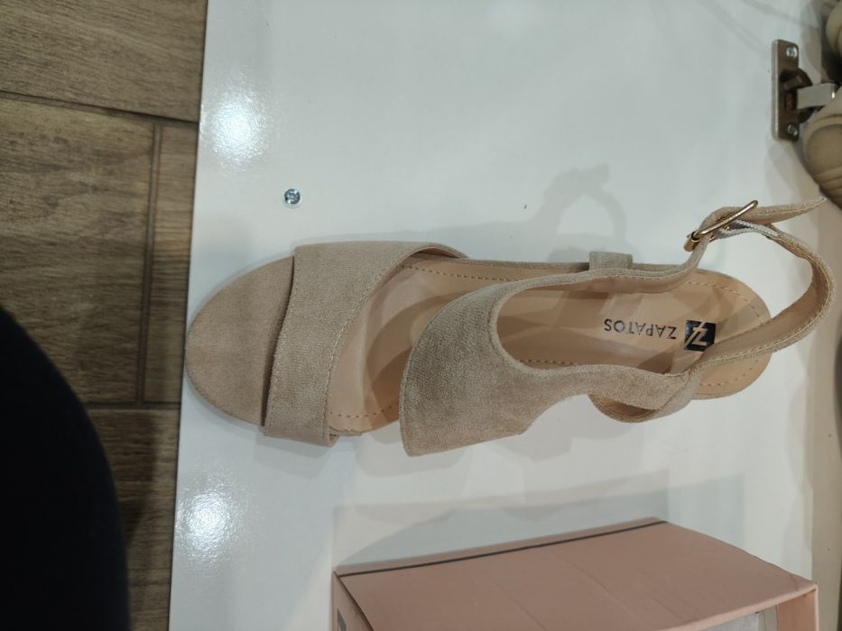 Дамски летни обувки