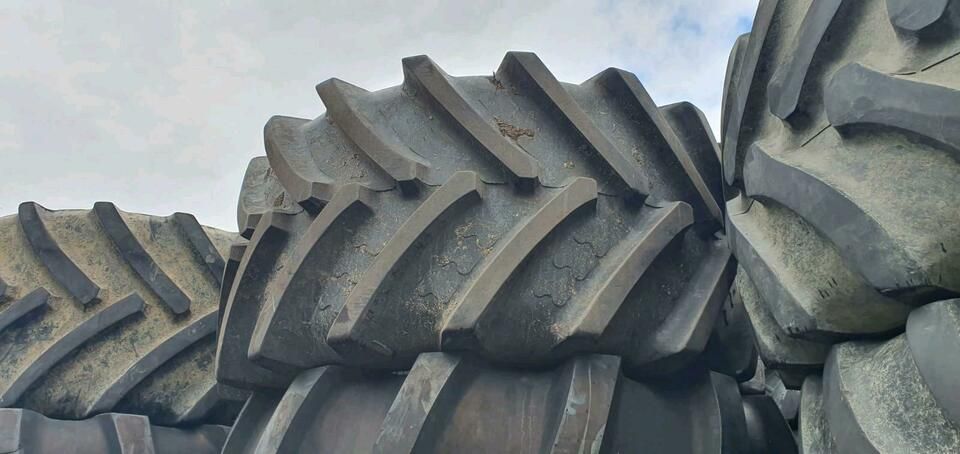 Anvelope noi 1050/50R32 BKT AGRIMAX AGRICOLE Radiale TUBELESS