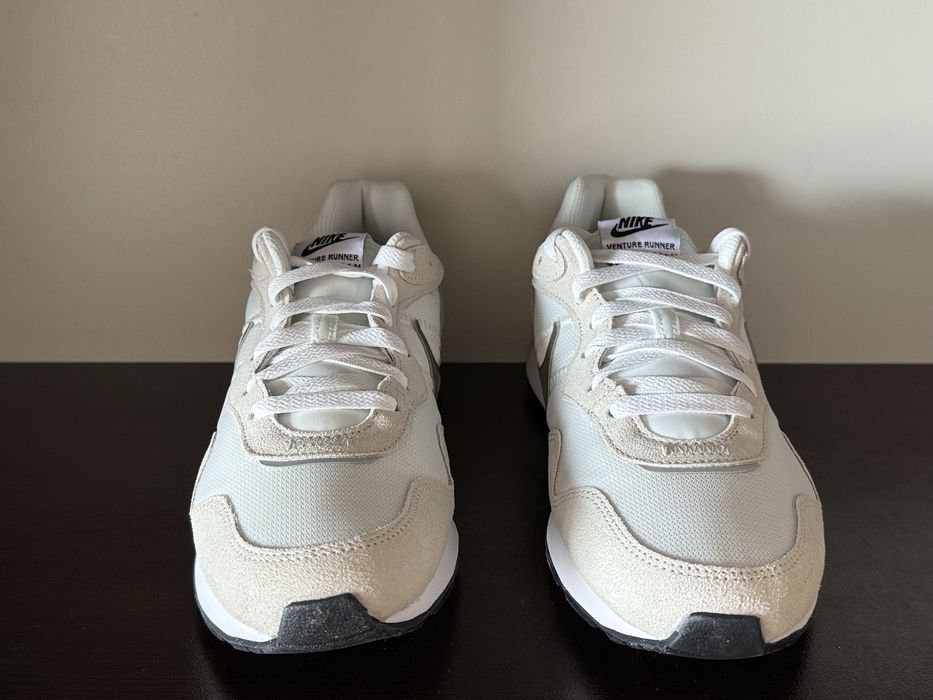 Nike Venture Runner 41номер 26см Стелка Нови с Кутия