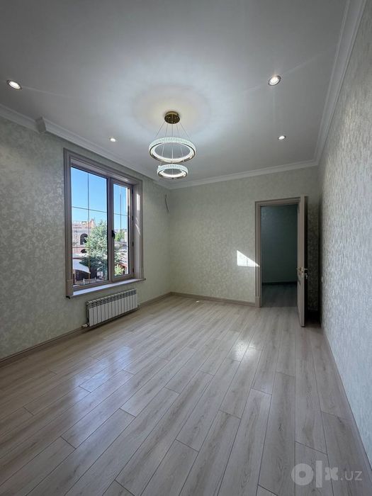 Продам евро дом Яккасарайском районе Махалля Ракат 3 сотоки 6 ком