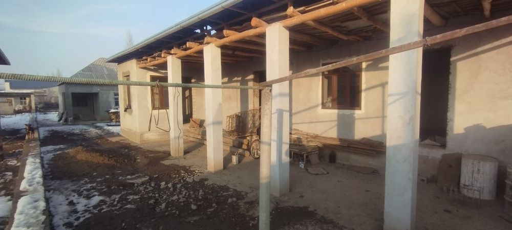 Продается дом в 5 ти минутах от города