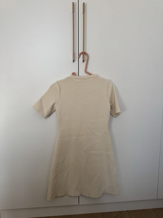 Платье zara S молочное