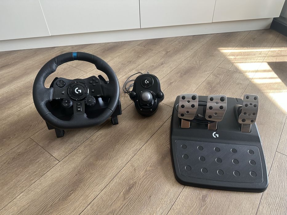 Руль Logitech G923 True Force