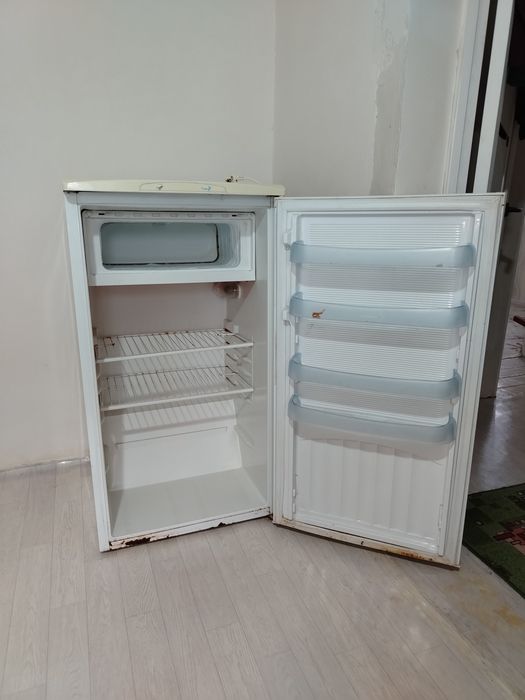 Холодильник бу барлығы жұмыс жасап тұр