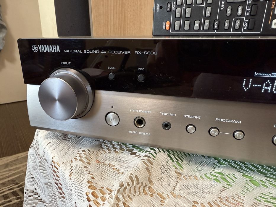Yamaha RX-S600 Slim ресивър