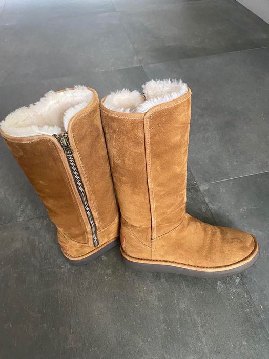 Дамски обувки UGG