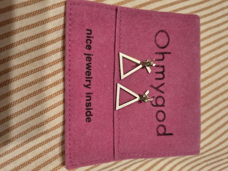 Cercei argint model deosebit