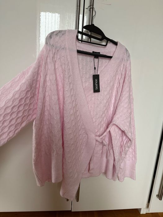 Ефирна розова жилетка на марката Boohoo