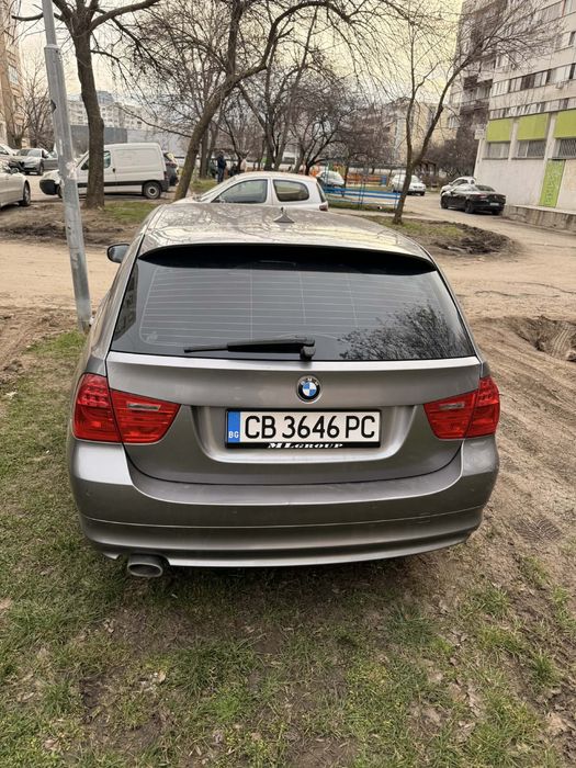 Автомобил BMW 320 e91