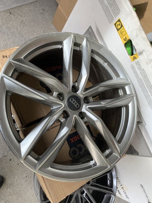 Ауди джанта 19” един брой