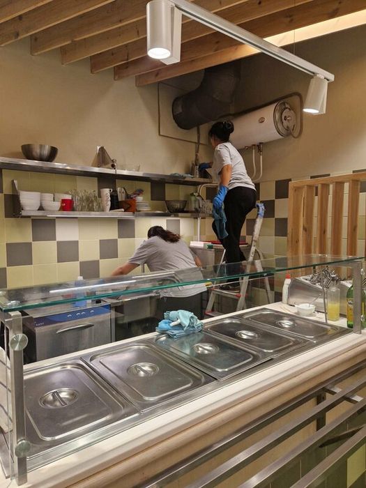 Уборка коммерческих помещений Алматы клининг