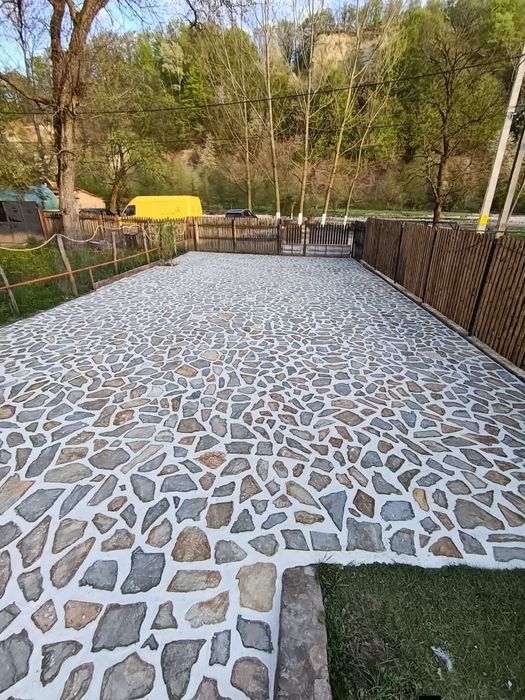 Piatră naturală de râu