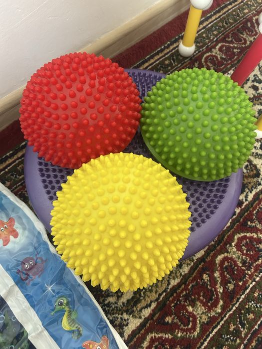 Стул для детей новый