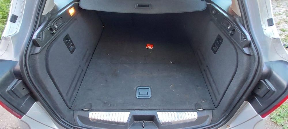 Vand mocheta-podea, portbagaj, laguna 3 break