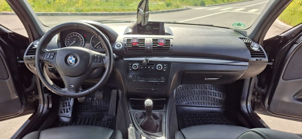BMW Seria 1 E87.