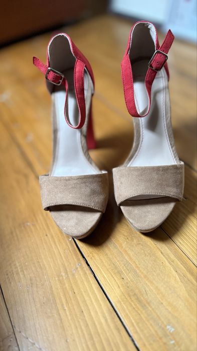 Sandale superbe bej-rosu, marimea 37