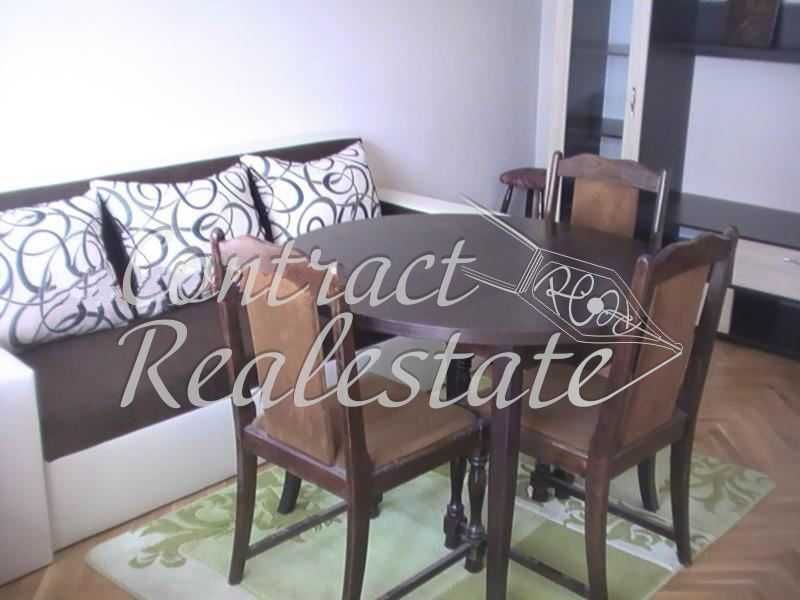 Дава се под наем Двустаен апартамент в Варна, Общината - 50 кв.м за 357 € - Снимка #2