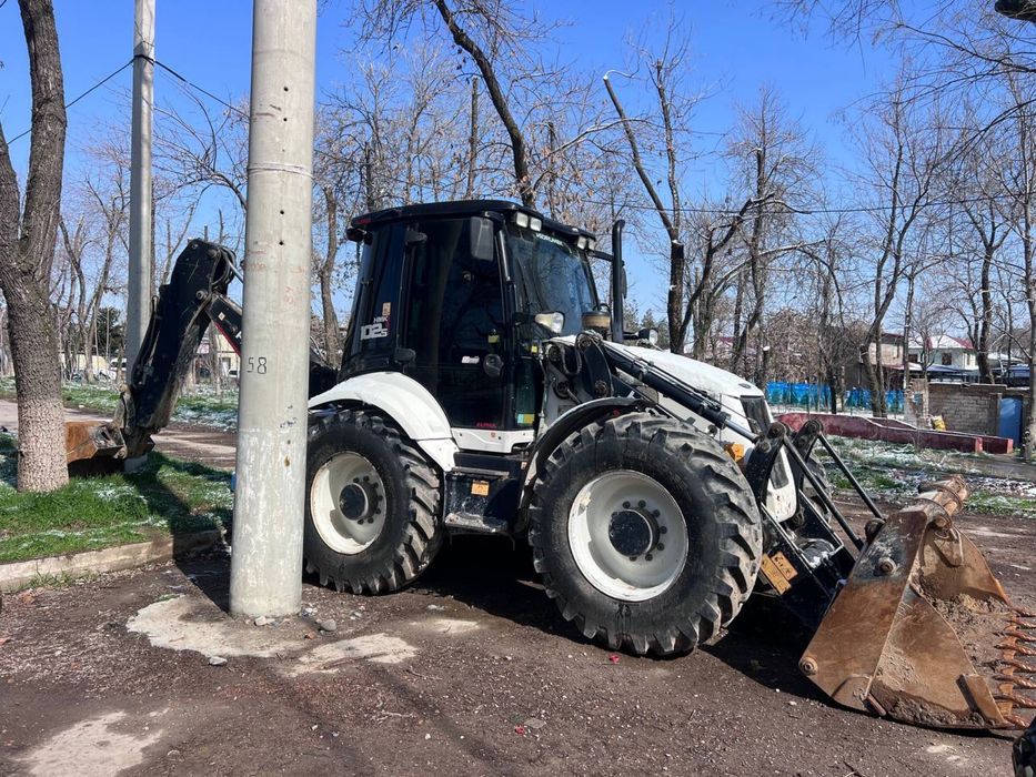 Hidromek ekskavator pagruzchik