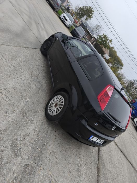 Vând Fiat Punto 1.2 benzina și gpl an 2008