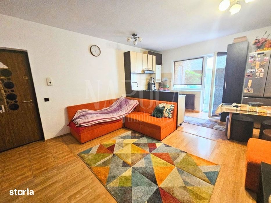 Apartament 3 camere de vanzare in Floresti — fotografia 1
