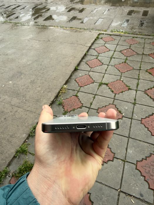 IPhone 16 Pro Max 256Gb 96акум