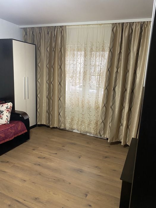 PERSOANA FIZICA Inchiriez apartament