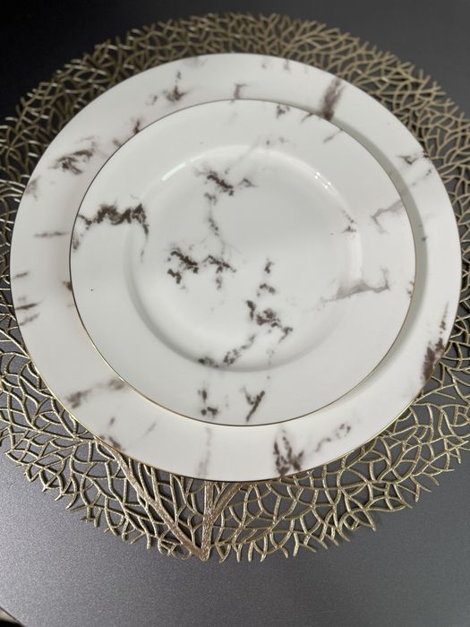 Продам подтарельники