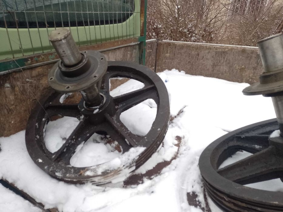 Fulie volanta cu patru curele