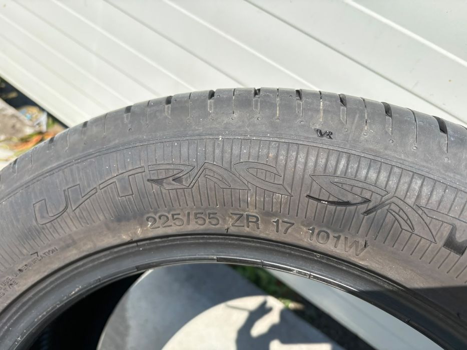 225/55/ZR17 101W Vredestein  Ultra DOT