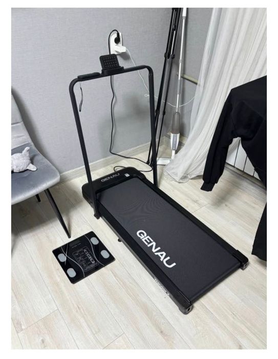 Продам беговую дорожку