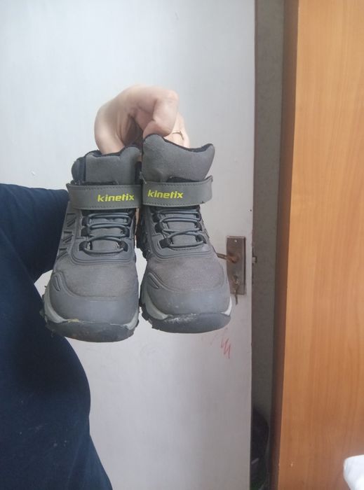 Продам ботинки мальчику, состояние хорошее