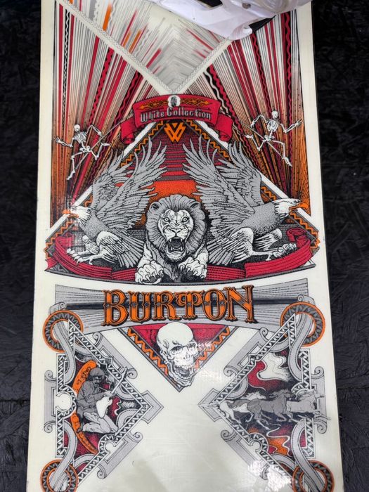 Продам сноуборд Burton с креплением