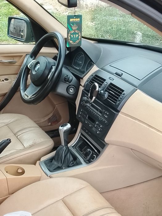 BMW X3 Volan pe stanga