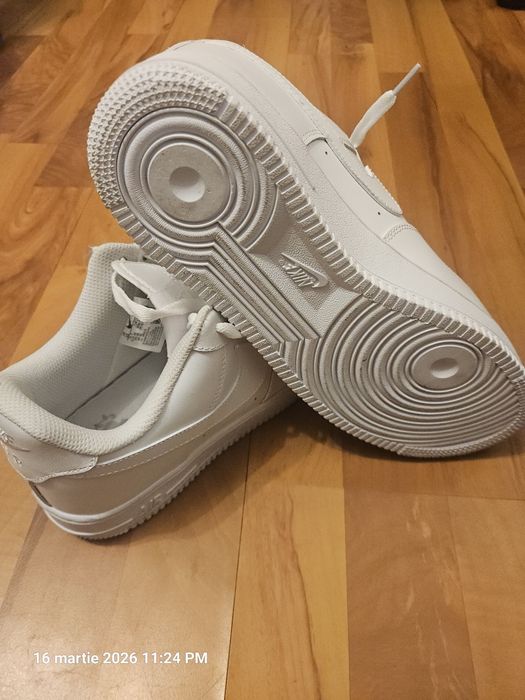 Adidasi Air Force 1 nr.44