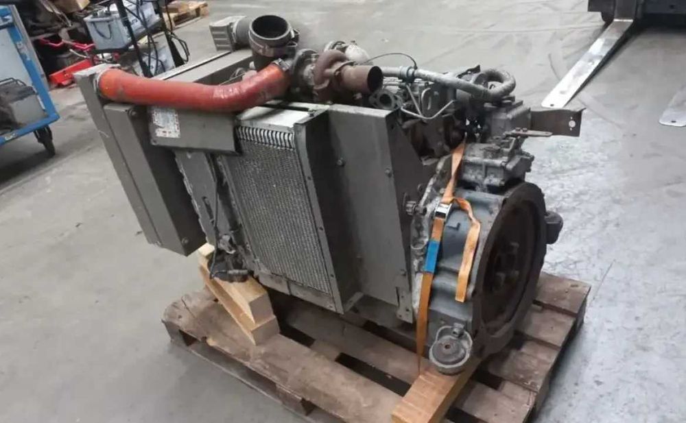 Motor complet Deutz BF4M1012C - Piese de motor Deutz