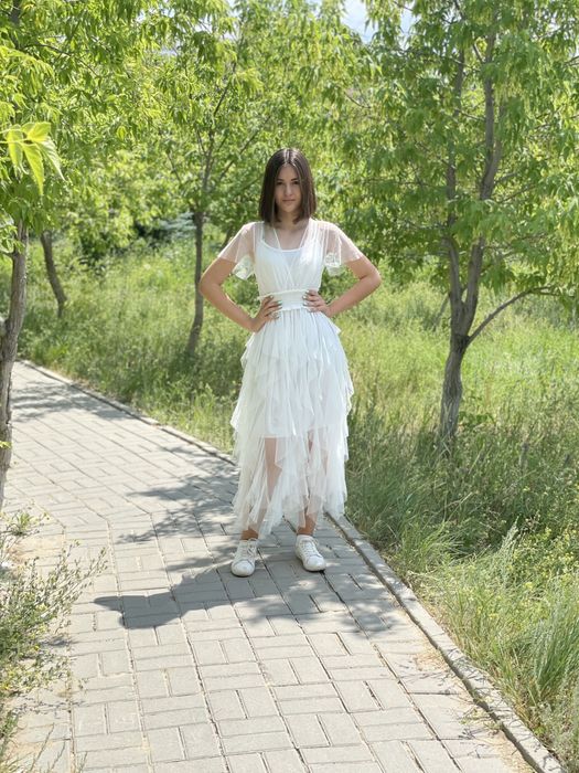 Платья двойки пиджаки новые